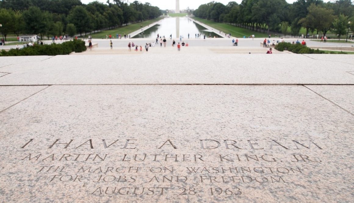 martin-luther-king-682116_960_720-min